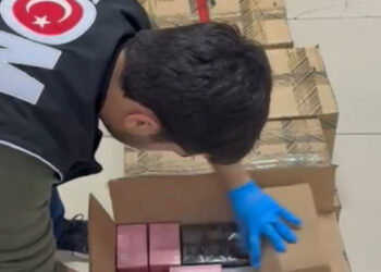 459 adet kaçak parfüm ele geçirildi