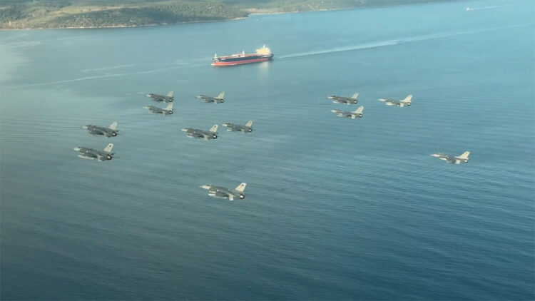 'Çok Uçaklı Taarruz Eğitimi' icra edildi