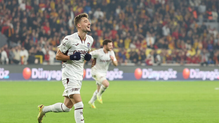 Ernest Muçi kariyer rekoru kırdı