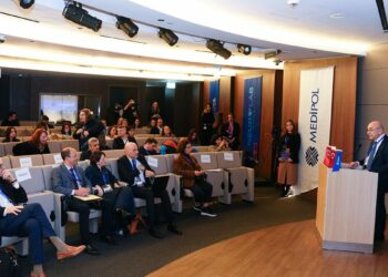 Medipol’den parkinson tedavisinde uluslararası akademik zirve