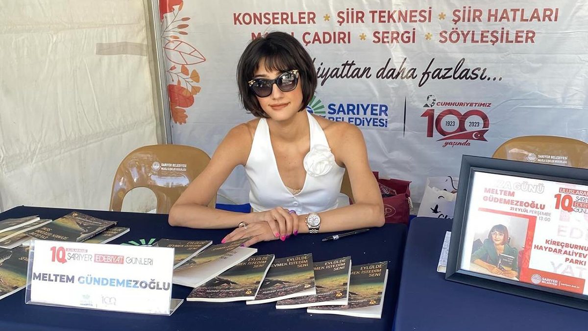 Meltem Güdemezoğlu’nun 'Boğaz'ında Düğümlenir' şiiri bestelenerek dinleyiciyle buluştu