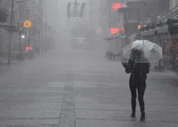 Meteoroloji'den İzmir için kuvvetli sağanak uyarısı