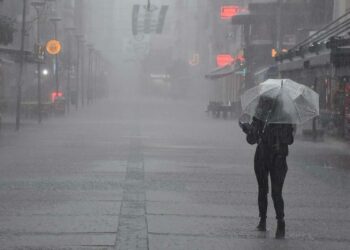 Meteoroloji'den İzmir'e sağanak uyarısı