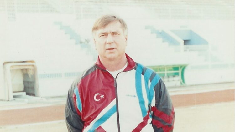 Milli takımımızın eski teknik direktörlerinden Sepp Piontek, hayatını kaybetti