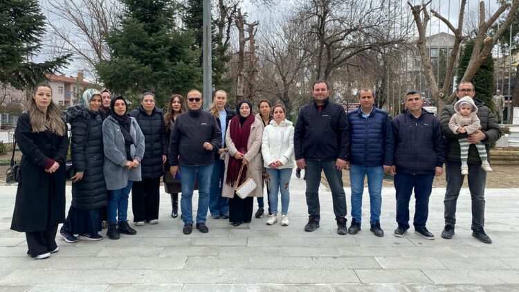 Okul tuvaletinde kamera skandalı; müdürün göreve iadesini istediler