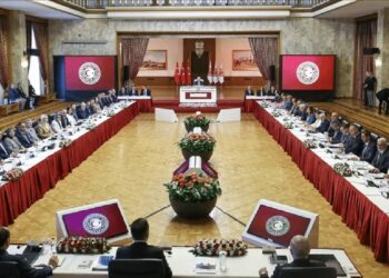 Ortak rapor, 'Terörsüz Türkiye' komisyonunda kabul edildi