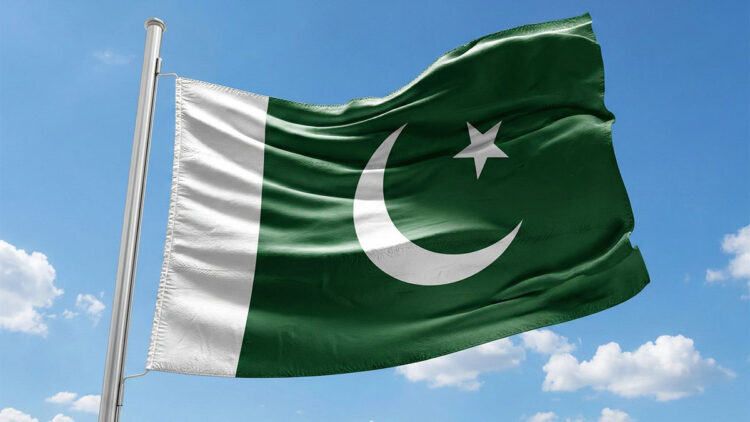 Pakistan'da kontrol noktasına intihar saldırısı