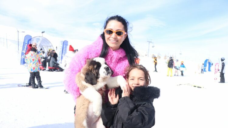 Pastırma ve Sucuk isimli köpekler, Erciyes'in maskotu oldu