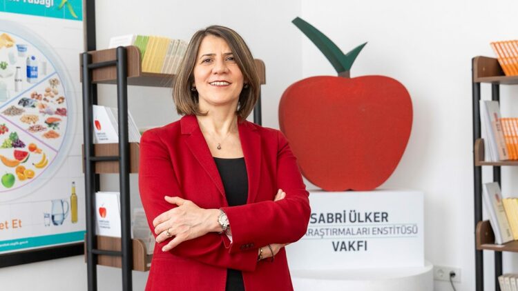 Prof. Dr. Demirel'den 'sahurda denge, iftarda ölçü' uyarısı