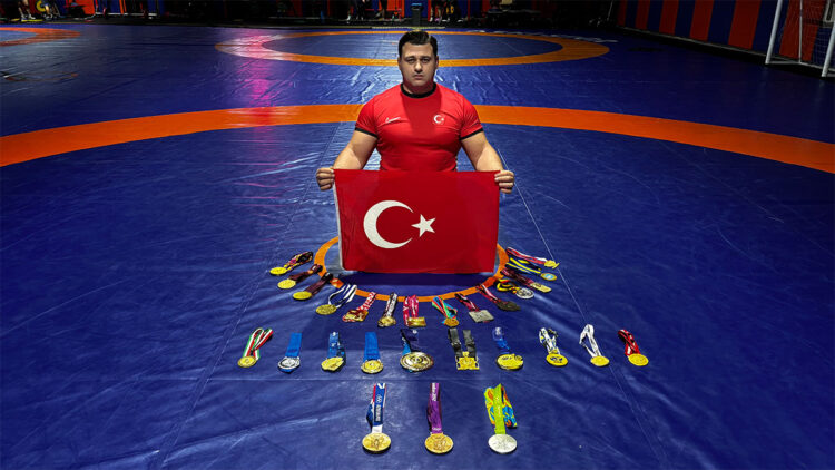 Rıza Kayaalp yaşadığı zorlu süreci anlattı