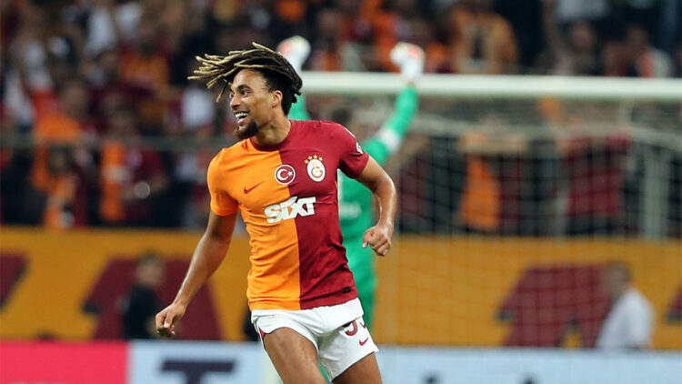 Galatasaray Sacha Boey'i kadrosuna kattı