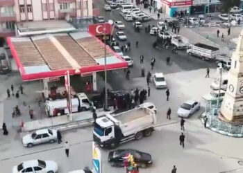 Şanlıurfa'da husumetli taraflar ikinci kez kavga etti: 11 yaralı