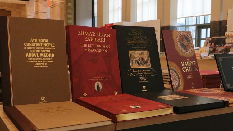 Seçkin eserler, ‘Külliye'de Ramazan’da okuyucuyla buluşuyor