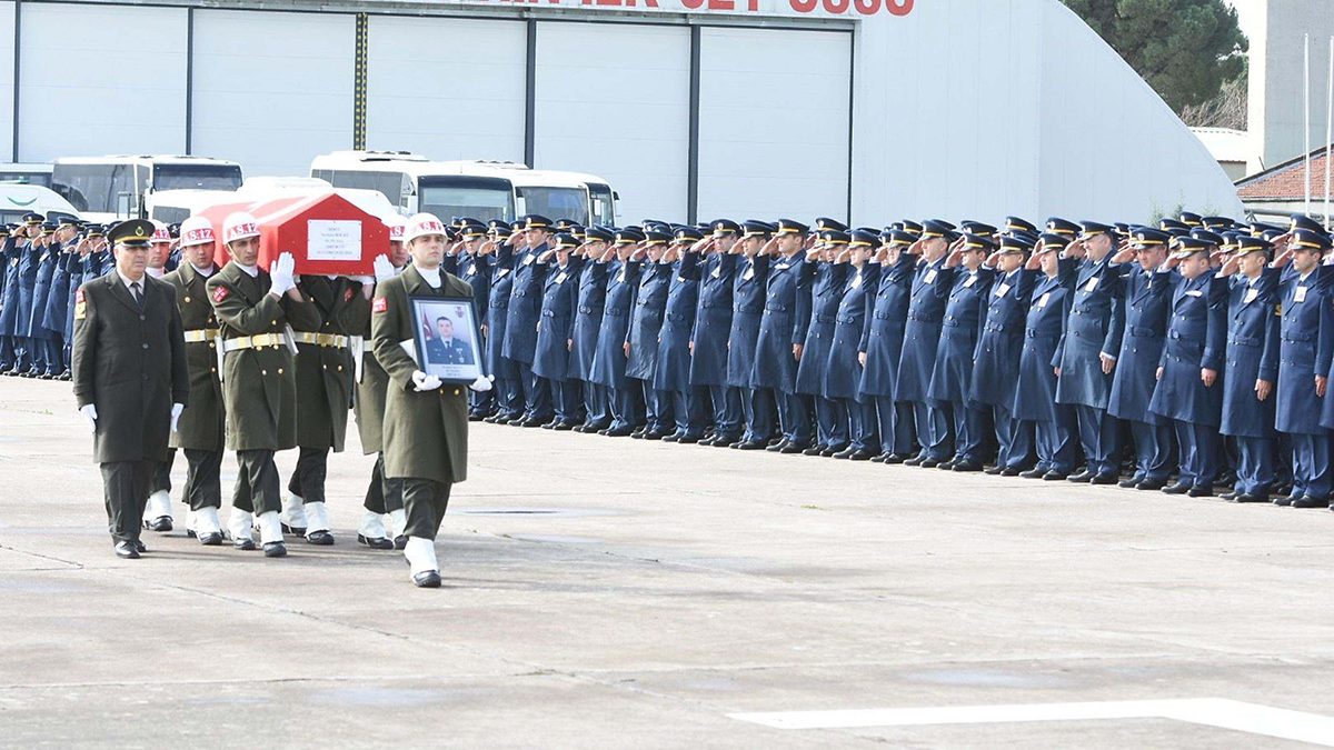 Şehit Pilot Binbaşı İbrahim Bolat'ın acı haberi ailesine ulaştı