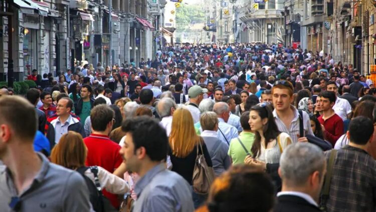 TÜİK'e göre Türkiye'nin yüzde 53'ü mutlu