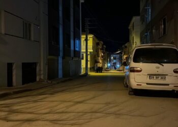 Tartıştıkları genci bıçaklayan 3 şüpheli tutuklandı