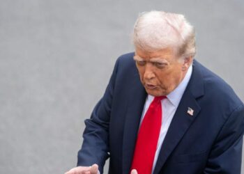 Trump, Super Bowl'un devre arası şovuna tepki gösterdi