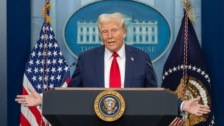 Trump'tan İran'a mesaj: Adil bir anlaşma için müzakere yapsalar iyi olur