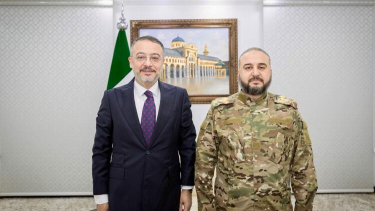 Türkiye'nin Şam Büyükelçisi Yılmaz, Suriye Savunma Bakanı ile bir araya geldi