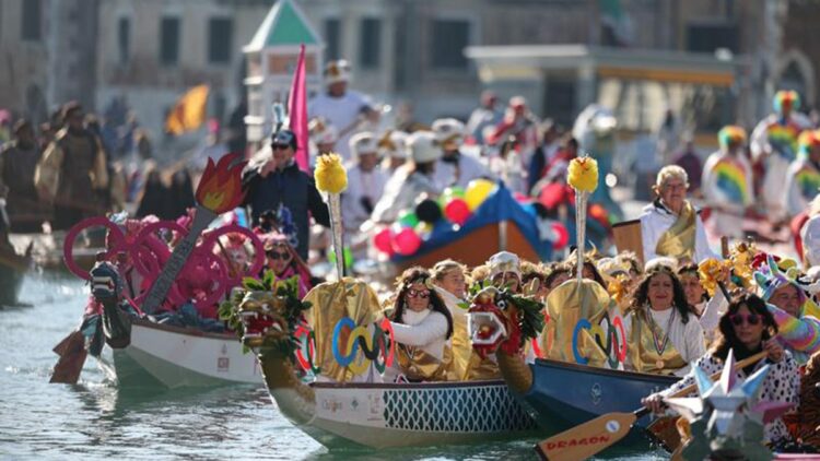'Venedik Karnavalı’ başladı