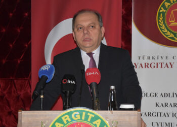 Deprem davalarının adil ve sağlıklı tamamlanması acıyı bir nebze soğutacaktır