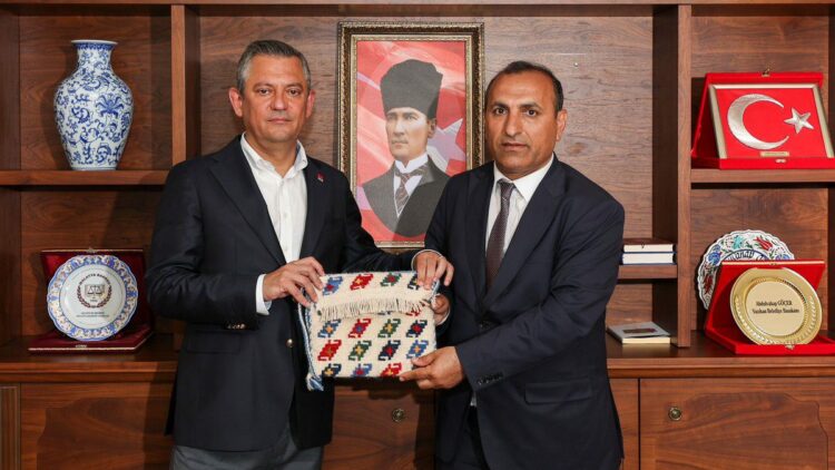 Yazıhan Belediye Başkanı Abdulvahap Göçer, CHP’den ihraç edildi