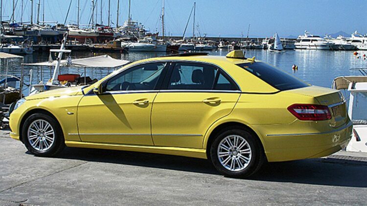 Yunanistan'da taksiciler greve gidiyor