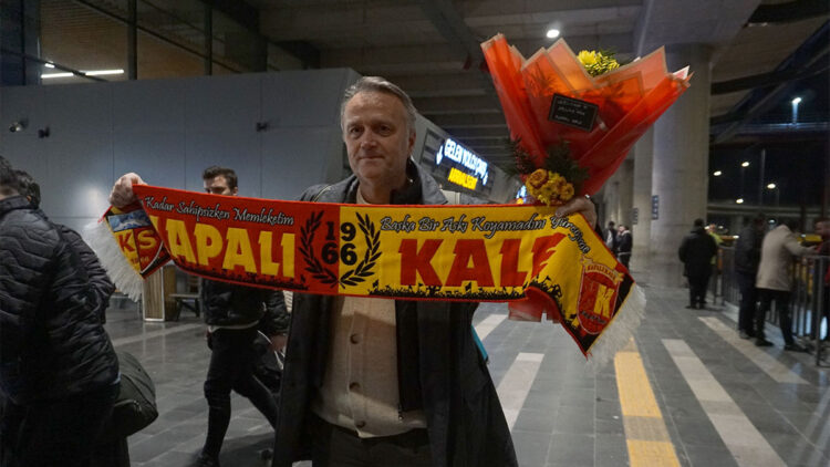 Kayserispor'un prensip anlaşmasına vardığı Erling Moe Kayseri'ye ulaştı