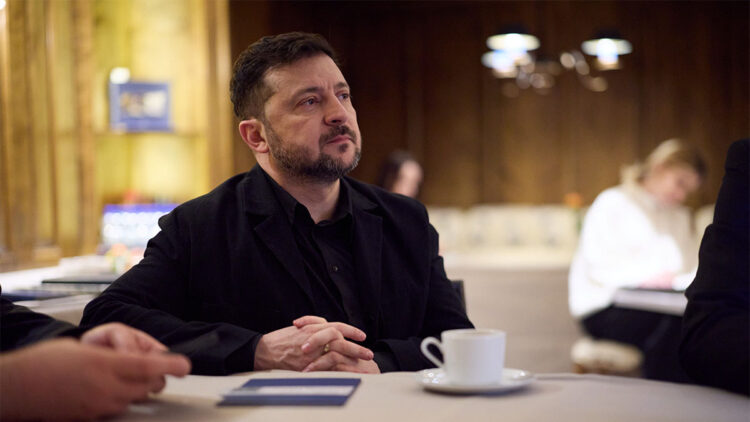 Rusya müzakerelerin başladığı günü saldırılarla karşıladı