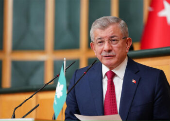FETÖ borsası dosyalarına kim para verip de mahkemeden kurtulmuş?