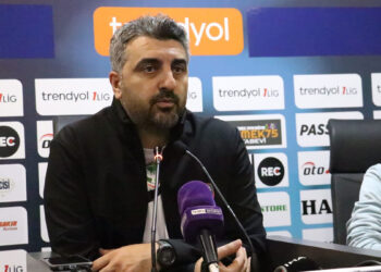 Amed Spor'da Sinan Kaloğlu ile yollar ayrıldı