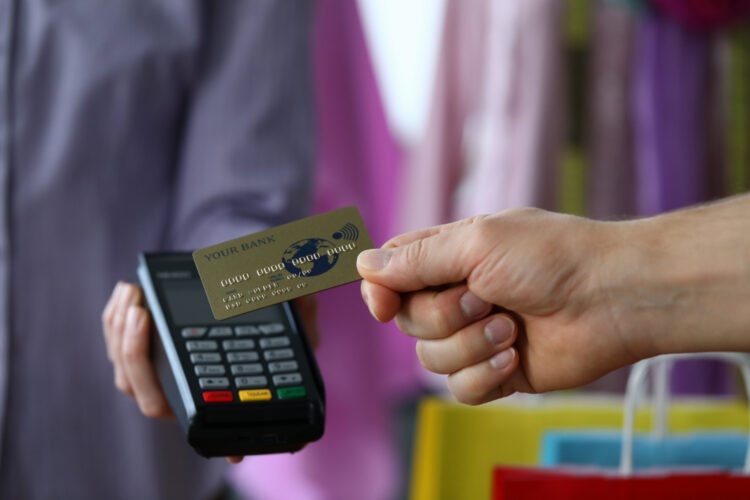 Kredi kartı asgari ödeme tutarı ödenirse ne olur?