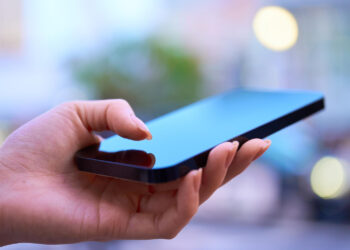 Kaybolan veya çalınan Android / iOS telefon nasıl bulunur?