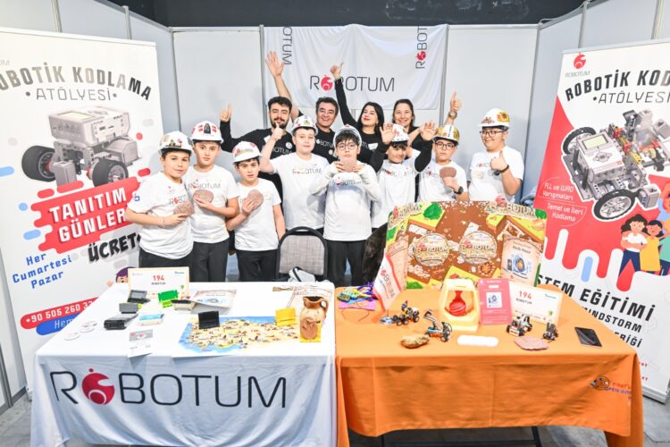FIRST LEGO League Ulusal Turnuvası Fuar İzmir’de başladı