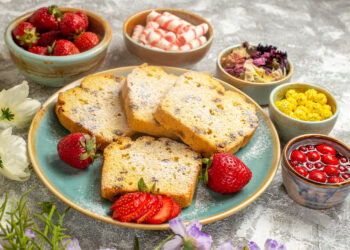 Bayat ekmekten lezzetli tatlı yapmanın pratik yolları