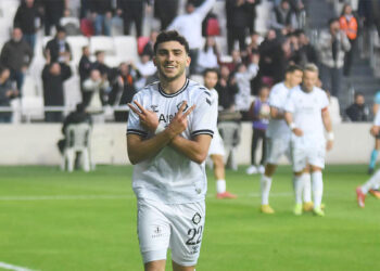 Altay'da iki oyuncu için seferberlik