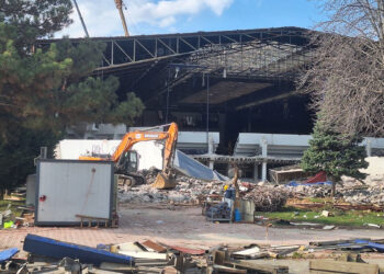 Ankara’nın tarihi Atatürk Spor Salonu yıkıldı
