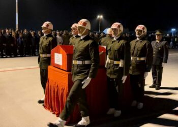 Ağrı'da askeri araç devrildi: 2 şehit, 3 yaralı