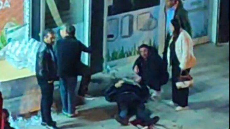 Ankara'da 'Yan bakma' kavgası: 1 yaralı