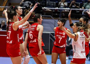 Aras Kargo, lider Vakıfbank'a konuk olacak
