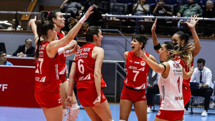 Aras Kargo, lider Vakıfbank'a konuk olacak