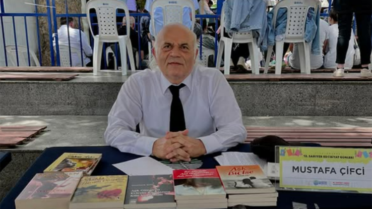 Aşk yazarı Mustafa Çifci ile söyleşi