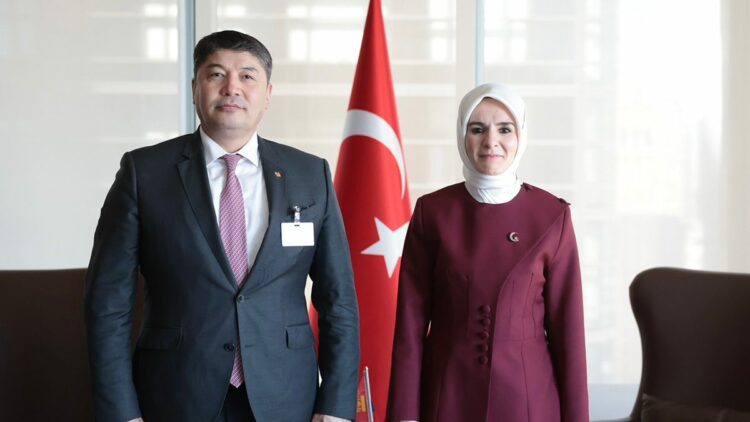 Bakan Göktaş, Moğolistanlı mevkidaşı Aubakır ile görüştü