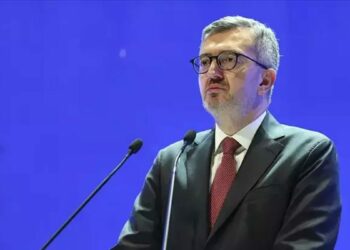 Dezenformasyon içeren 41 hesaba erişim engeli getirildi