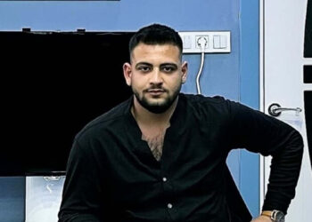 Evinden çıkan kişileri takip ederken açılan ateşte öldü