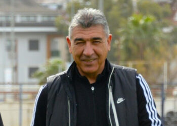 Fethiyespor Karafırtınalar'la çıkışa geçti