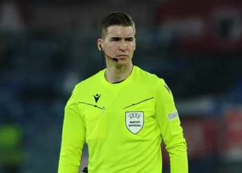 Türkiye - Romanya maçını François Letexier yönetecek