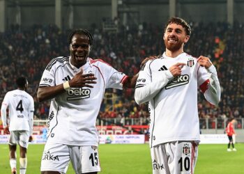 Göztepe'den gidenler golleri sıraladı