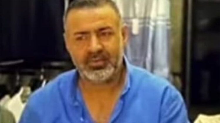 İşlettiği büfede ölü bulundu