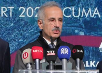 İstanbul genelinde 162 kilometre raylı sistem hattını hizmete açtık